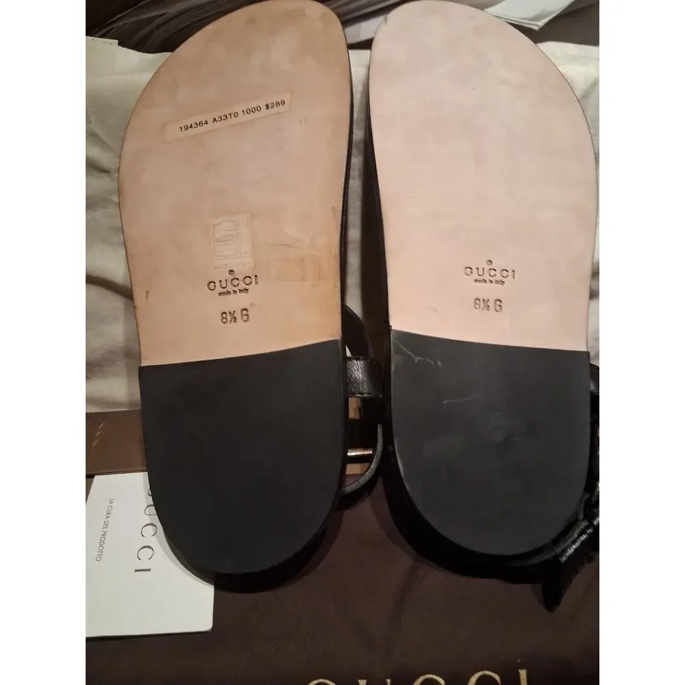 NIB GUCCI BLACK LEATHER AND CANVAS LOGO FLATS BUCKLE SANDALS 8.5 194364